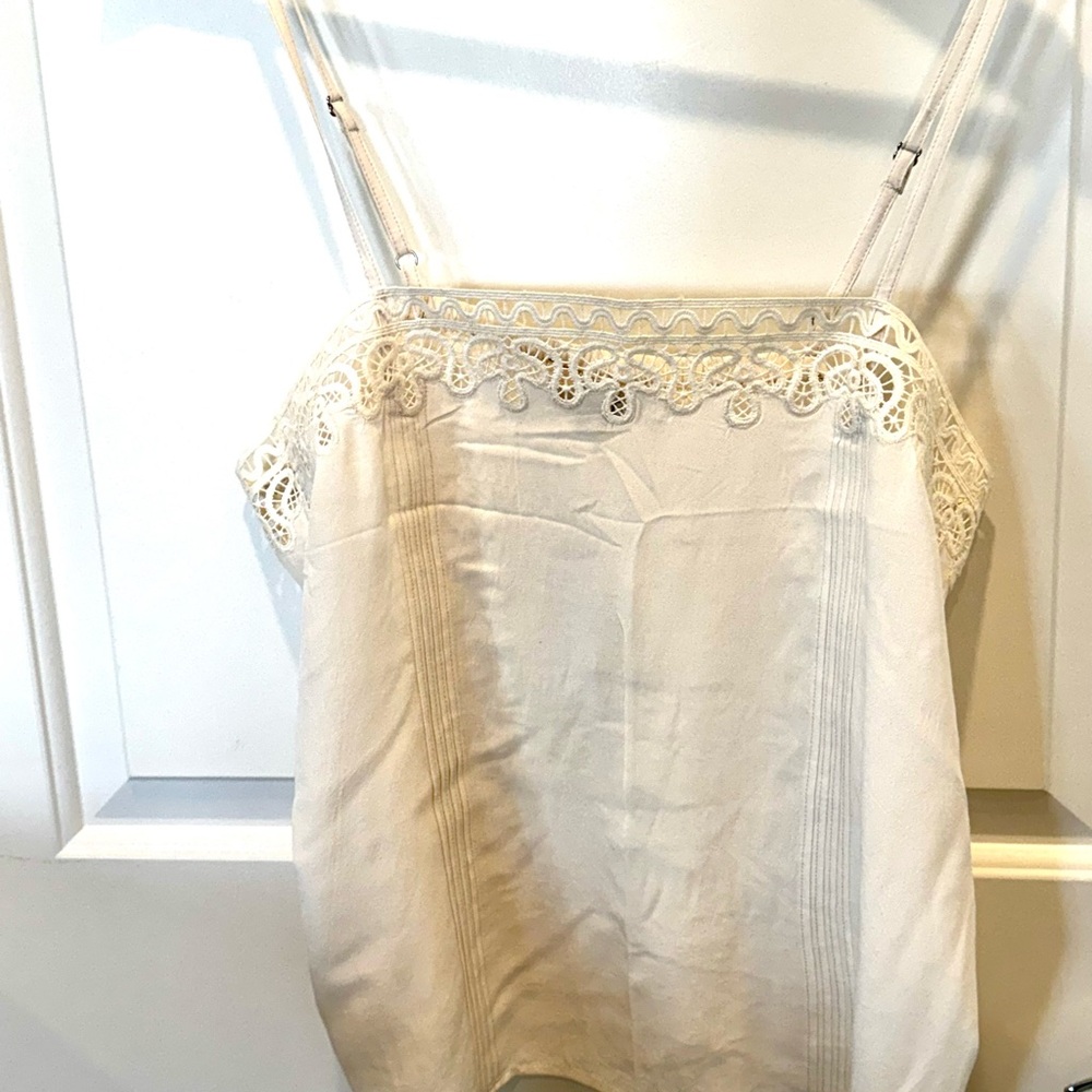LOFT Off-White Lace Trim Sleeveless Top NWT